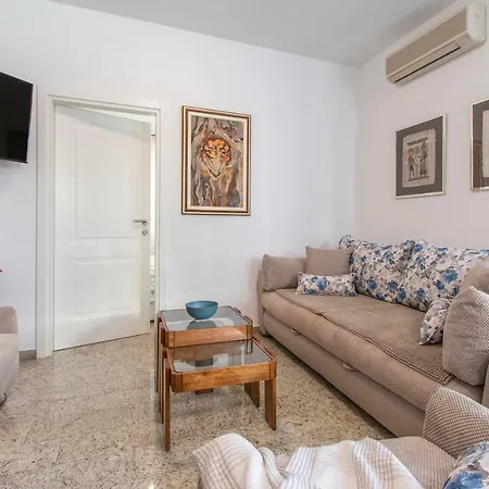 Apartman Nala *
